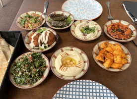 La Fourchette Libanaise food