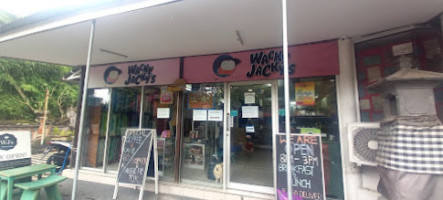 Wacky Jacky's Bali Wj's Coffee Shop outside