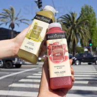 Juice Crafters Spring St food