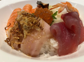 Momoya Sushi menu