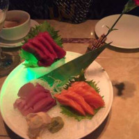 Hane Sushi food
