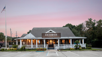 George Bistro outside