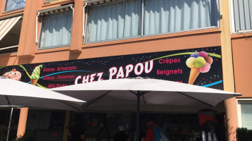 Chez Papou food