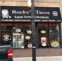 Rocky's Tacos food