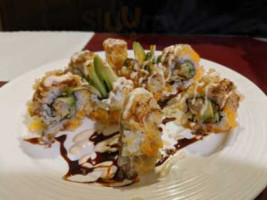 Hirosa Sushi Japanese Cuisine food