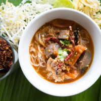 Huen Lamphun (suan Phak) food