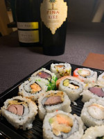 Mien Sushi Wine food