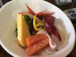 Matsu Sushi inside