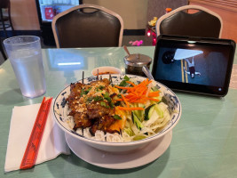 Phoenix Restaurant_ Pho Trinh food