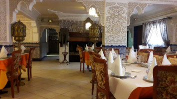 Le Palais Du Maroc inside