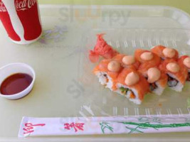 Ninjin Sushi food