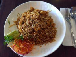 Proong Noodle Bar food