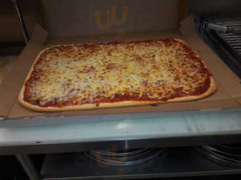 Big Tony's Pizza Ii food