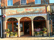 Casa Mia outside