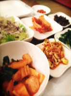 Restaurant Yewon food