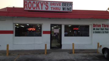 Rocky's Drive Thru/hunts Brothers Pizza food