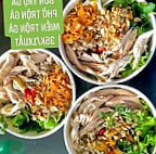 Linh Chao Dje Nhat Lau Chao Chim food