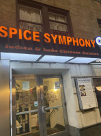 Spice Symphony - 31st St inside
