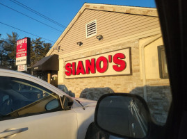 Siano's Italian Restaurant outside