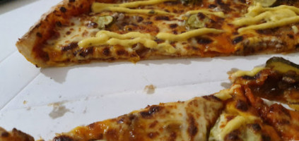 Lazzaro Pizza food