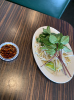 Saigon Palace. food