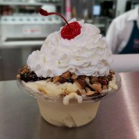 Braum's Ice Cream Dairy Store food