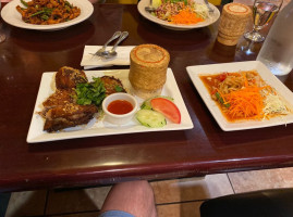 Chao Pra Ya Thai Cuisine food