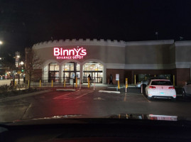 Binny's Beverage Depot Clark outside