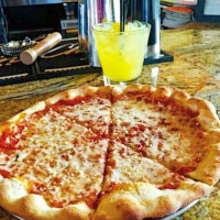Ruckus Pizza, Pasta, And Spirits food