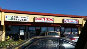 Donut King food