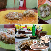 Cenaduría Doña Concha food