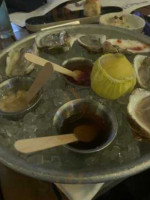 400 Beach Seafood Tap House food