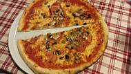 Pizzeria Rossana food