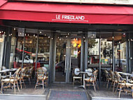 Le Friedland inside