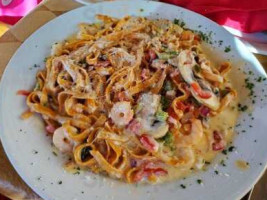 Frugatti's Italian Eatery food