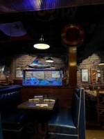 Chesapeake's Seafood House inside
