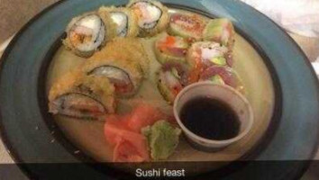 Yu-mi Sushi Japanese Cafe food