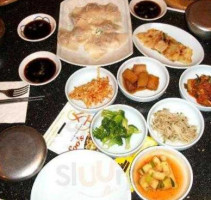 Soo's Korean Resturant food