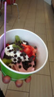 Yumberry Frozen Yogurt food