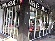 Meltz Gourmet Pizza Bar outside