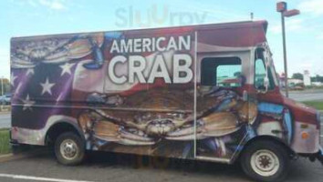 American Crab Co outside