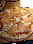 Bendita Pizza food