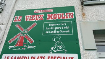 Le Vieux Moulin food