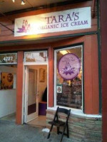 Tara's Organic Ice Cream outside