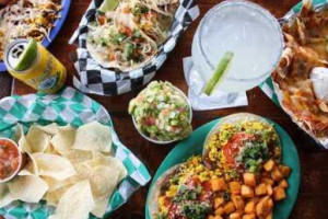 Pelon's Baja Grill food