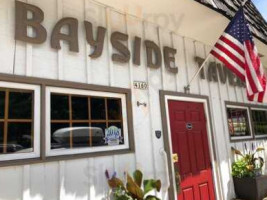 Bayside Tavern outside