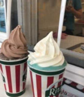 Rita's Italian Ice food