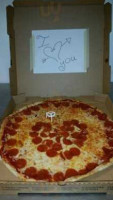 Gino's Real New York Pizza food