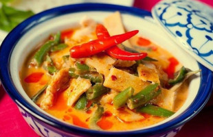 Thai Topaz food