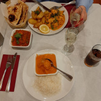 Delhi Lounge food